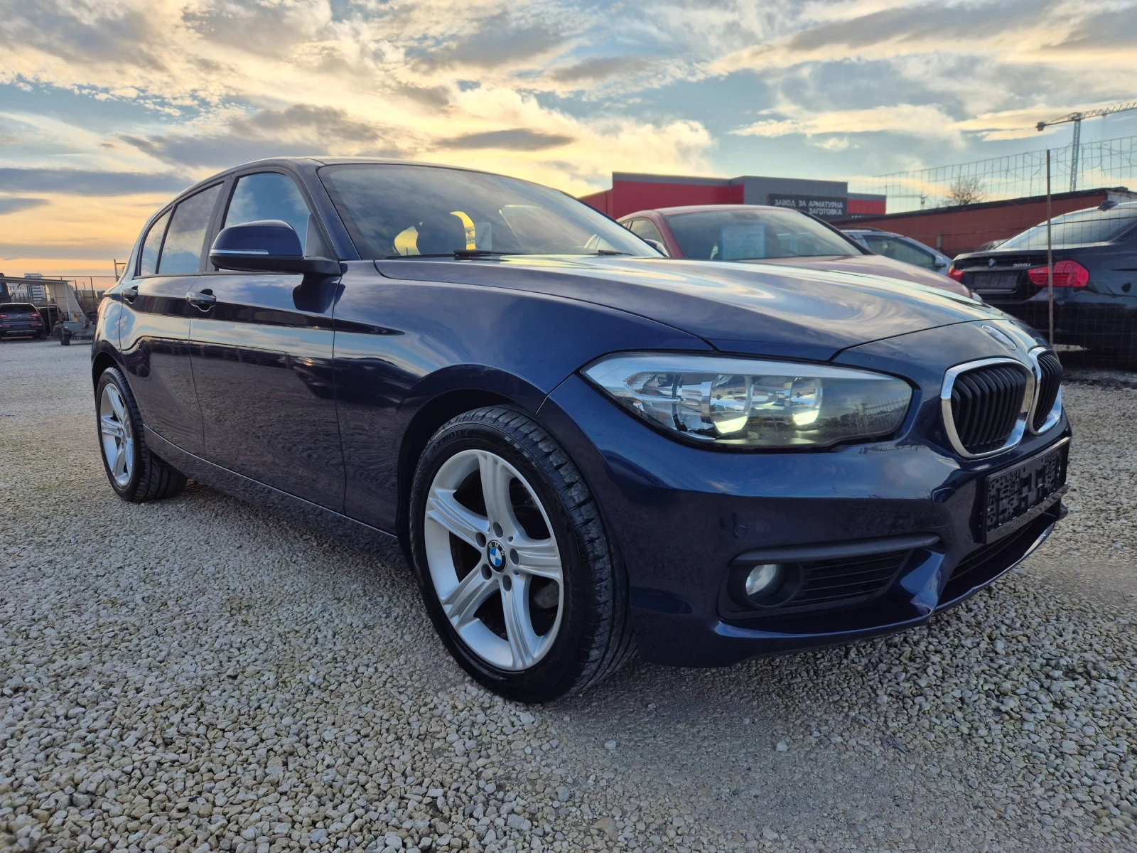 BMW 118 2.0D facelift, снимка 1