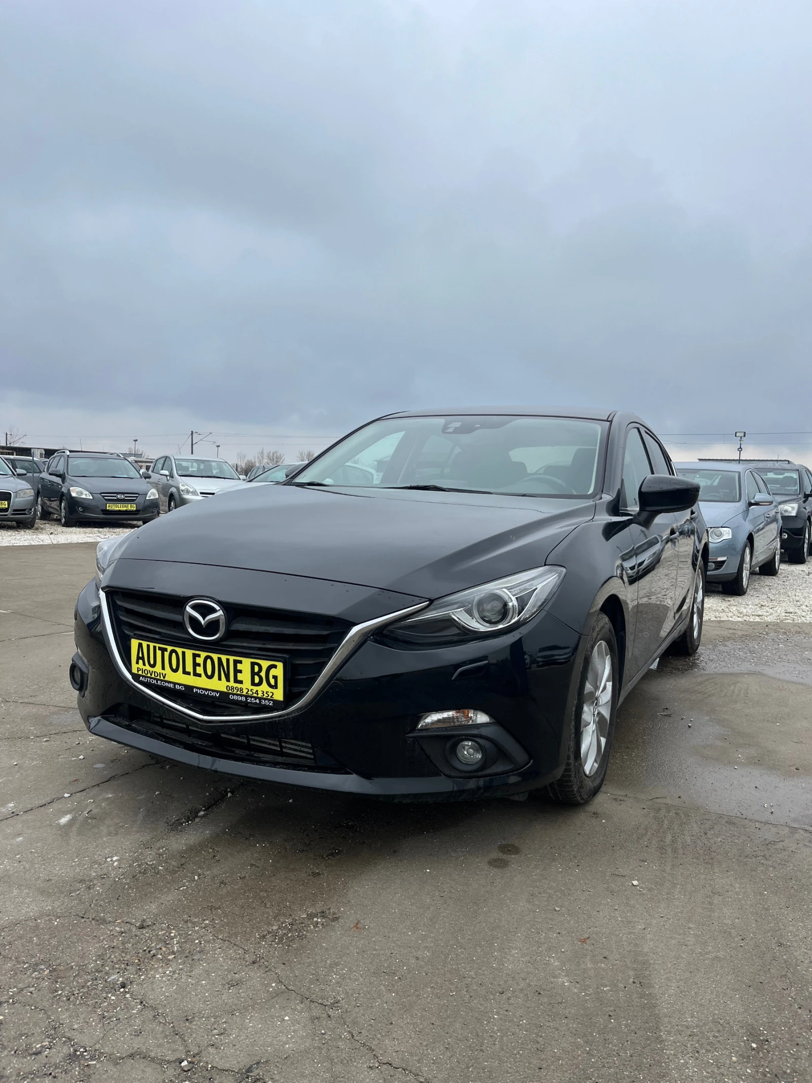 Mazda 3 2.2 SKYACTIV - изображение 3