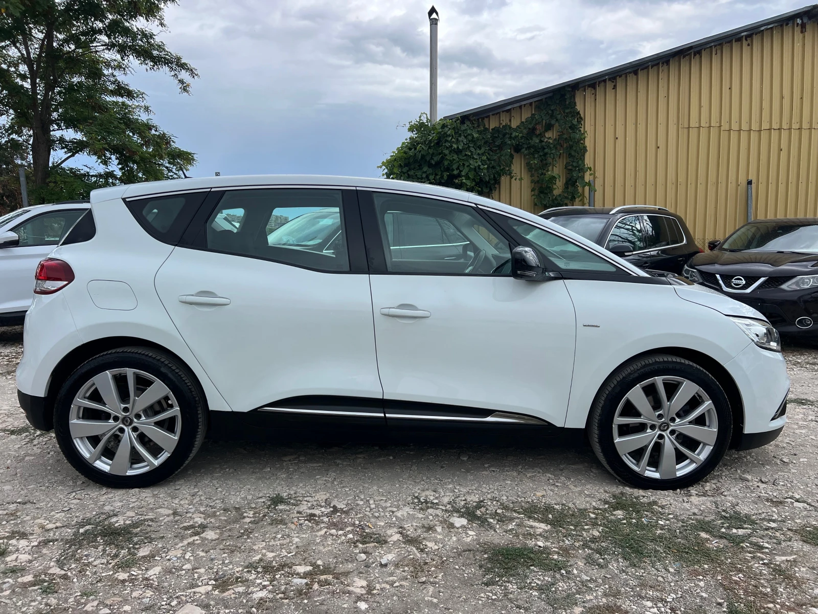 Renault Scenic LIMITED EURO6BG - изображение 7