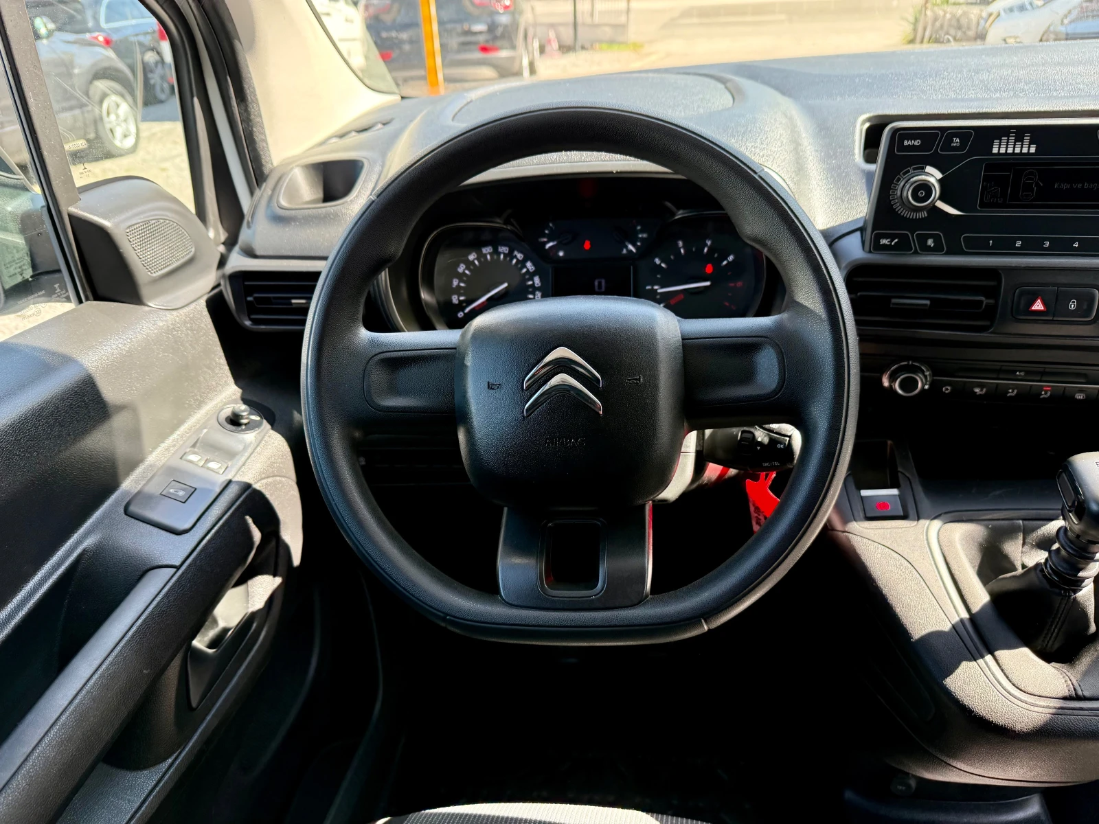 Citroen Berlingo BlueHDi - изображение 8