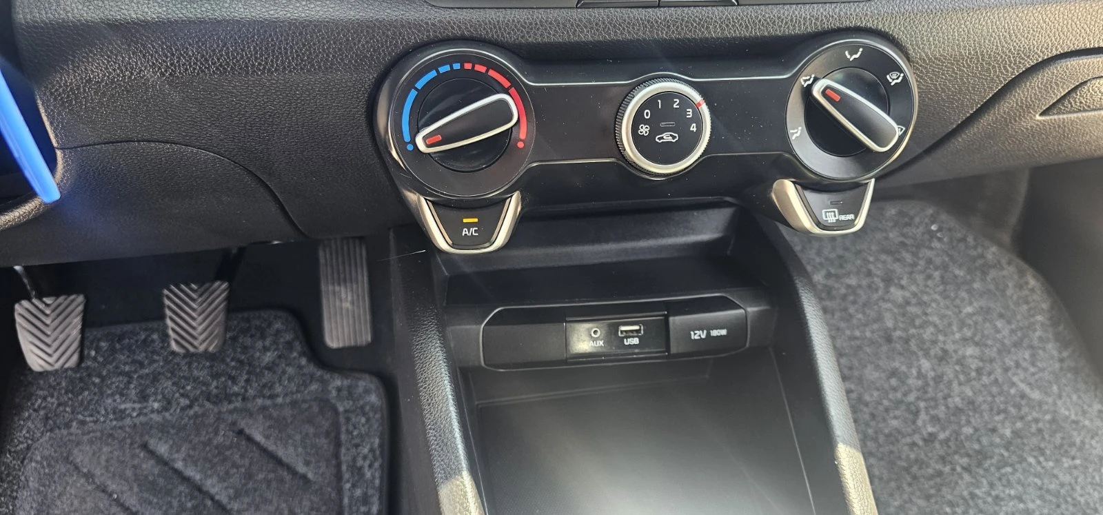Kia Rio 1.25 - изображение 10