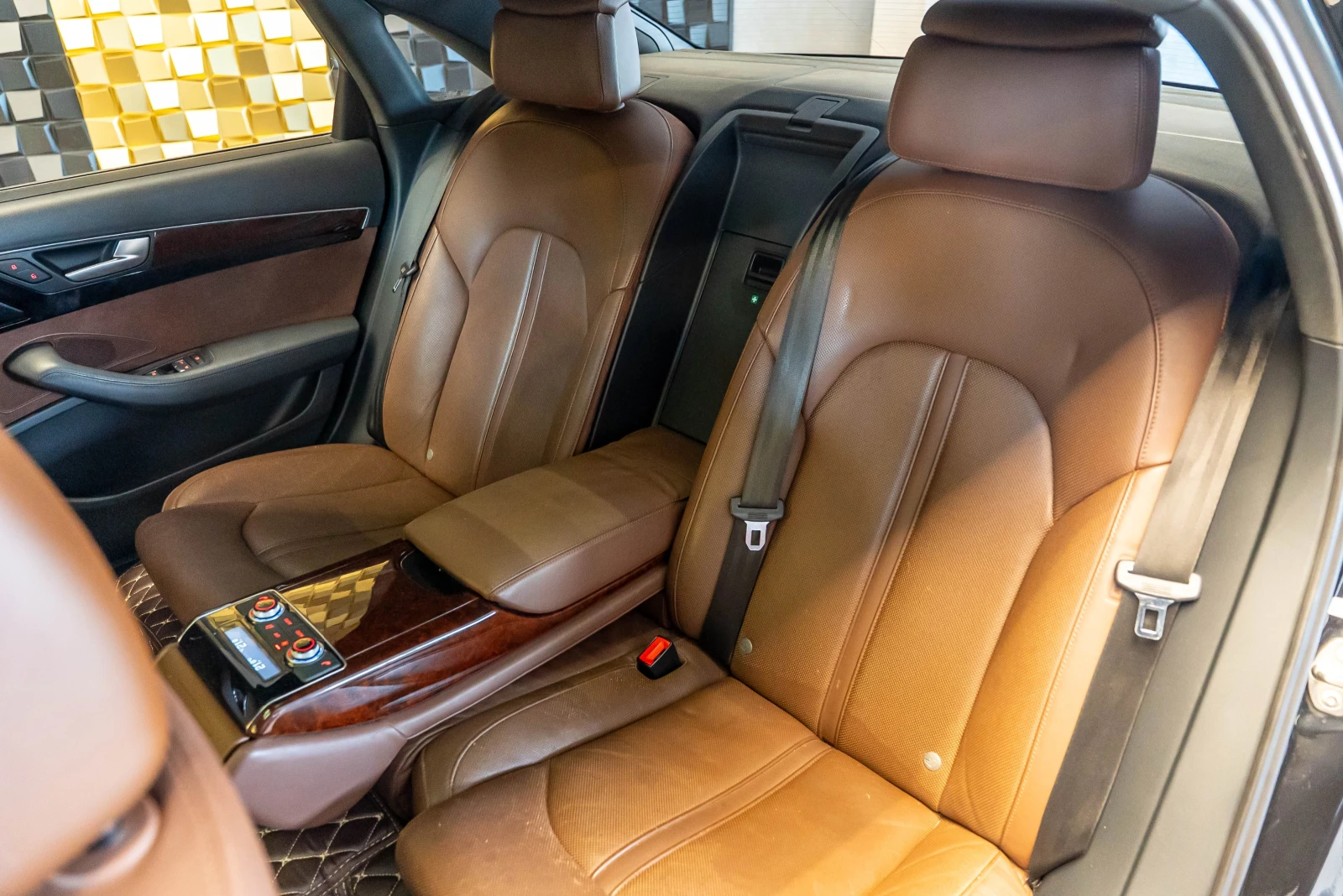 Audi A8 4.2 L | Mobile.bg   16