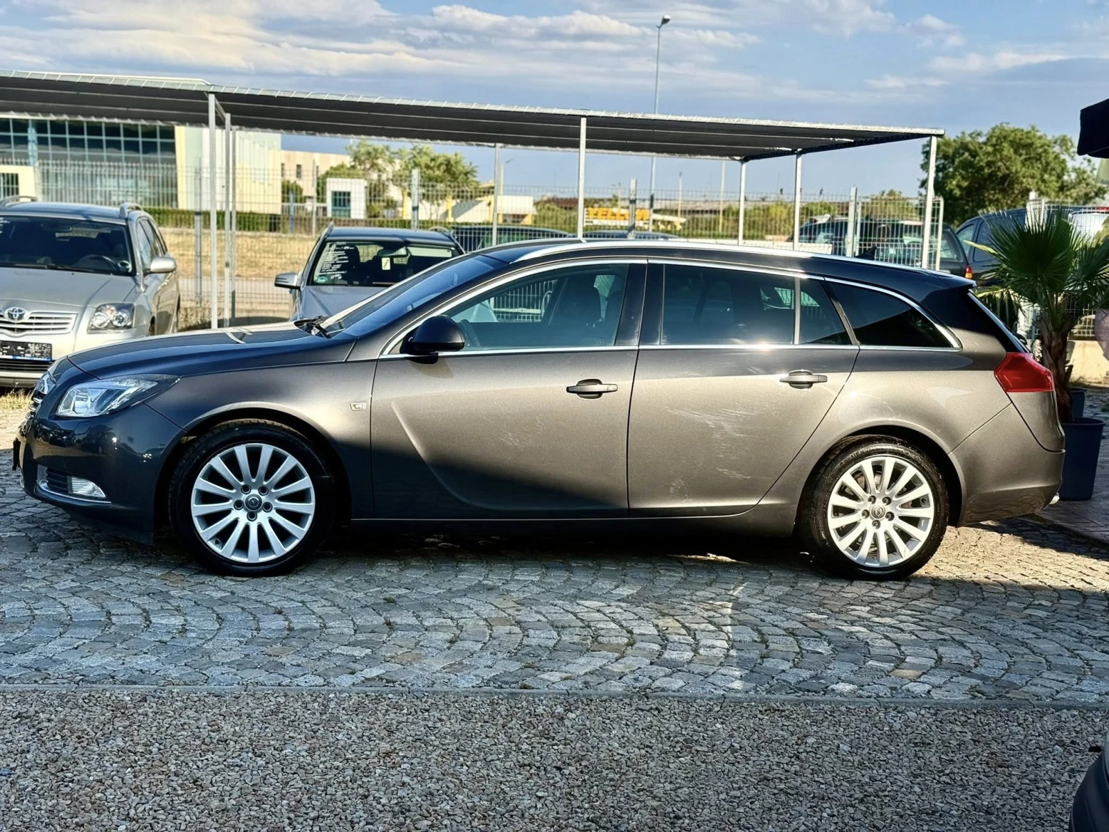 Opel Insignia 2.0 AVTOMAT  - изображение 2