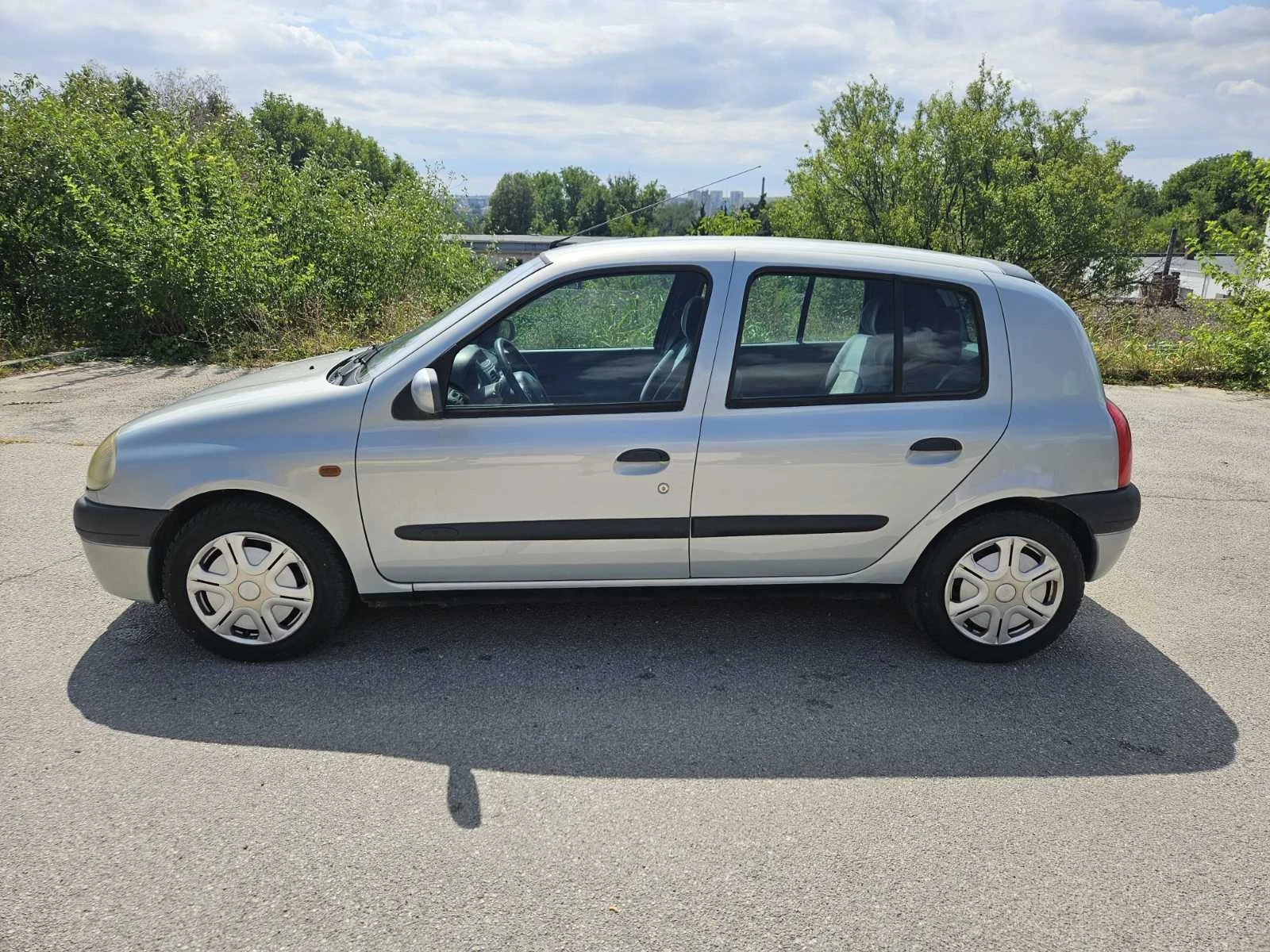 Renault Clio 1.6 90k.c. - изображение 4