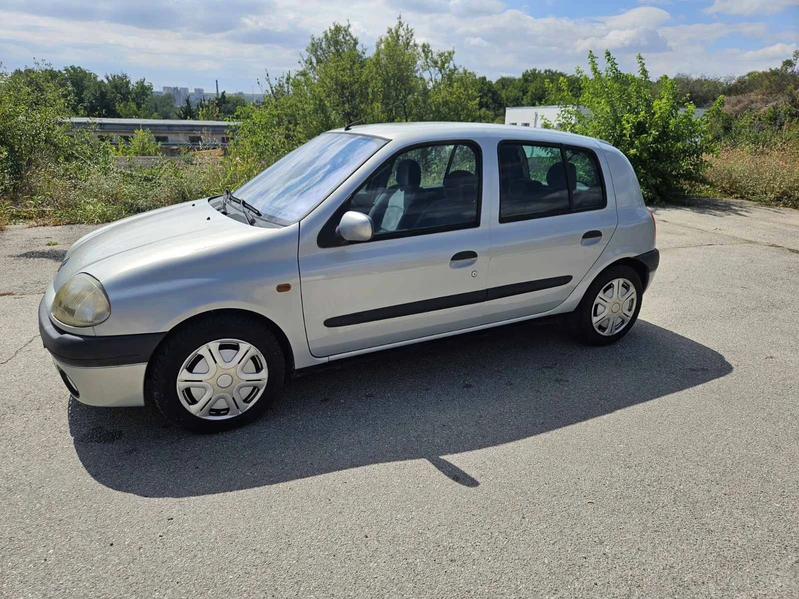 Renault Clio 1.6 90k.c. - изображение 3
