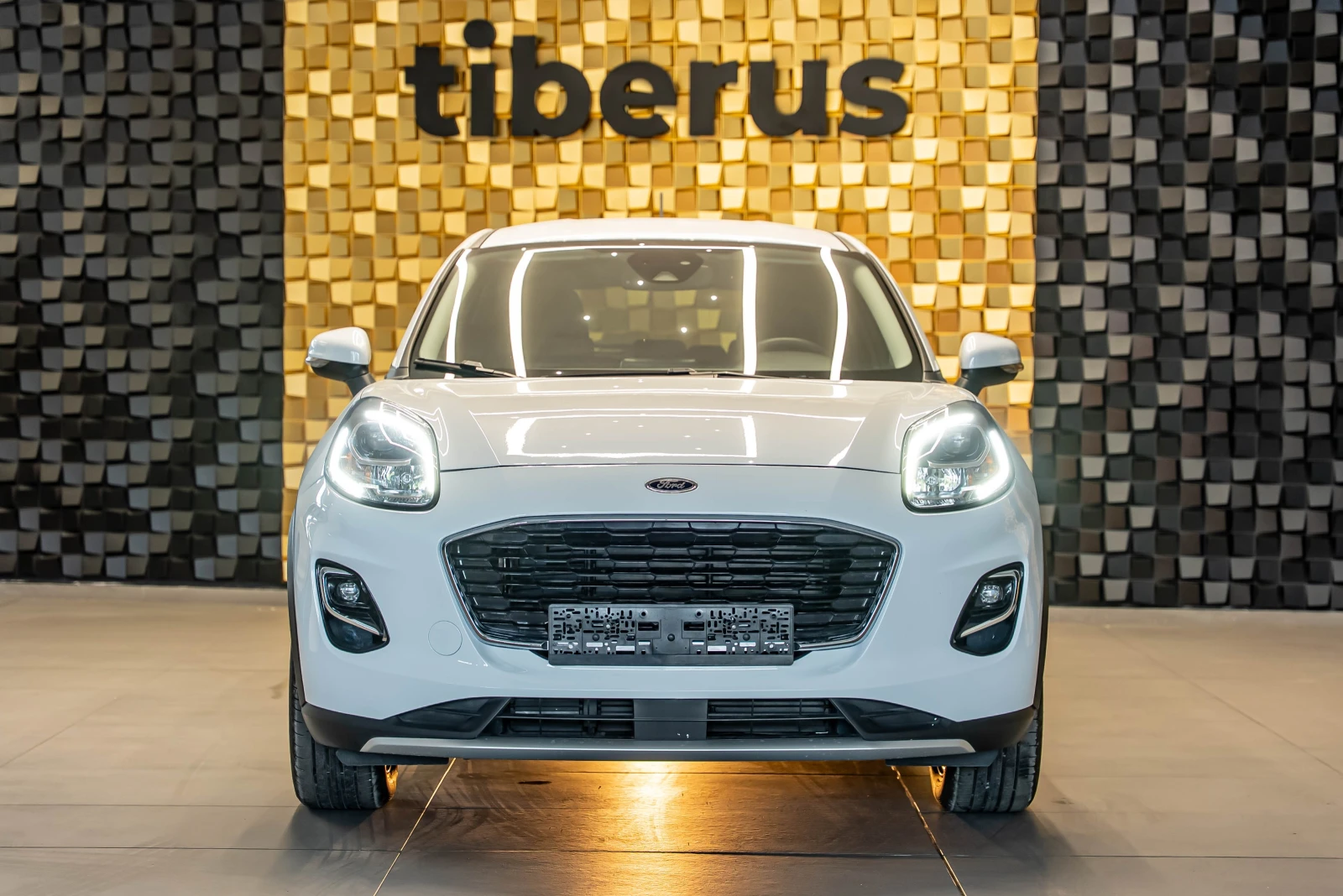 Ford Puma Crossover 1.0 EcoBoost Hybrid - изображение 2