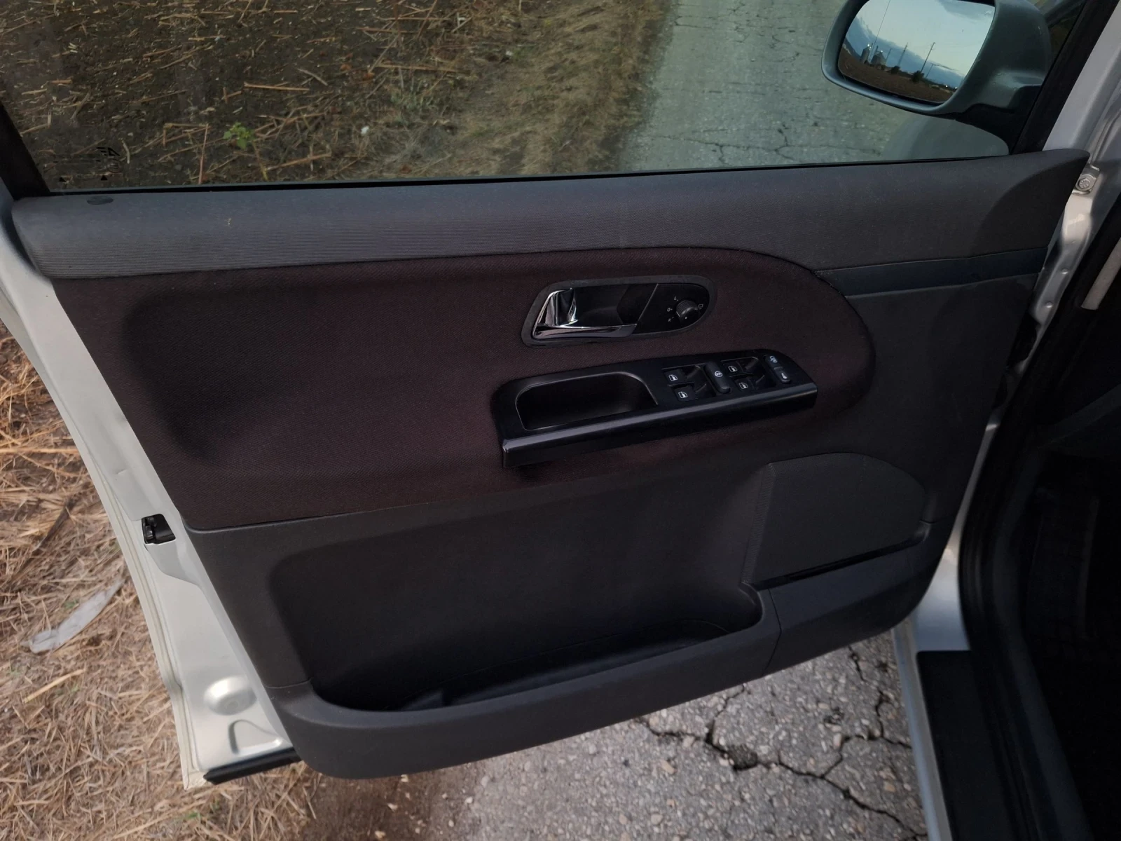 Seat Alhambra 1.9TDI 131к.с - изображение 8