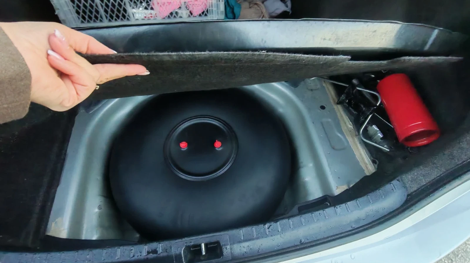 Toyota Corolla Luna Бензин-Газ 1.6 - изображение 8