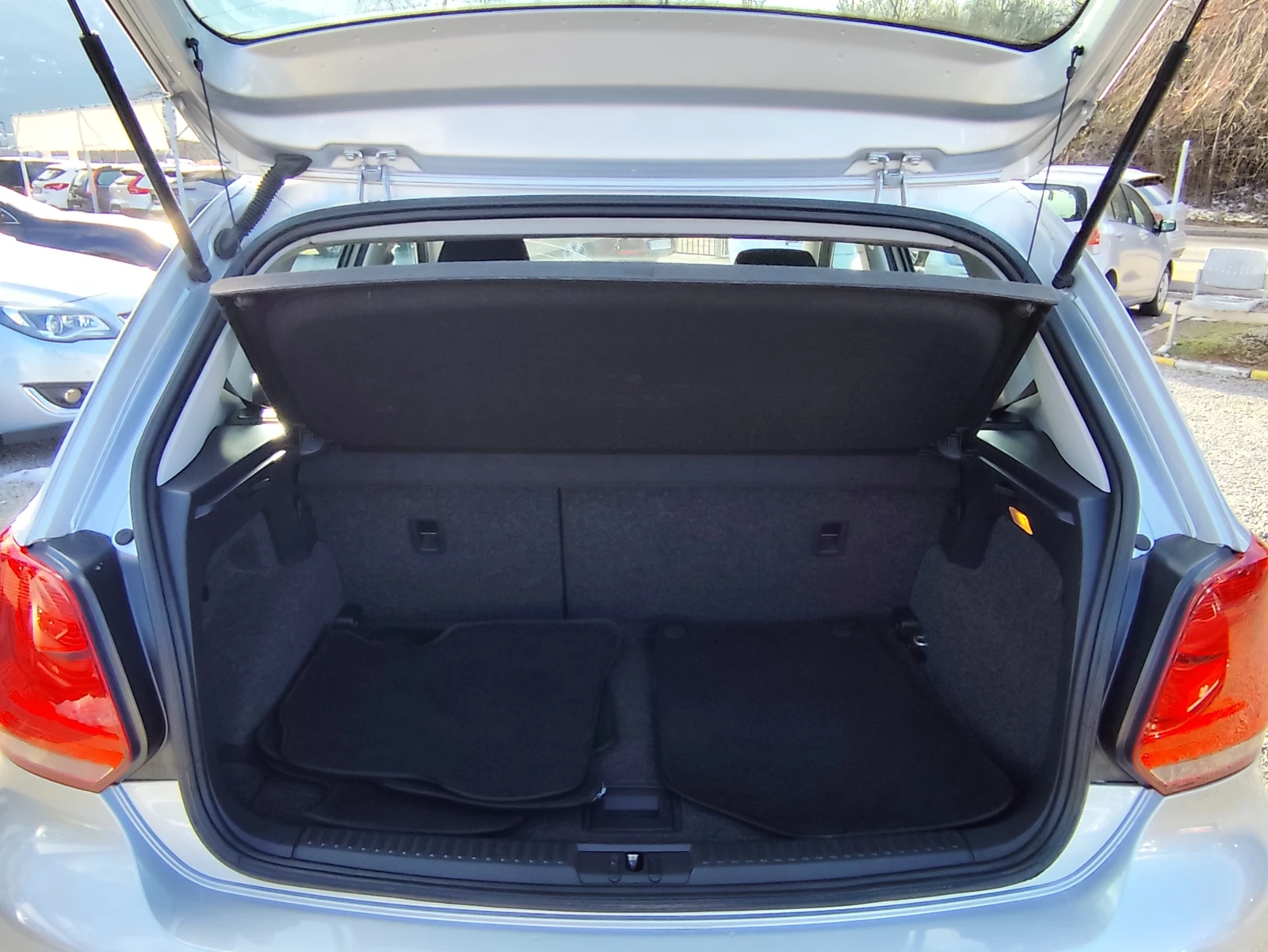 VW Polo 1.6TDi* EURO5A* KLIMA*  | Mobile.bg � ����������� 13