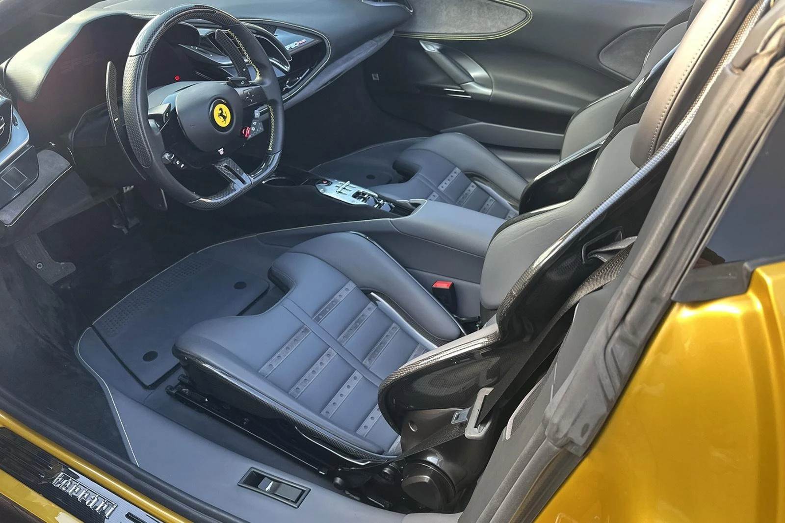 Ferrari SF 90 SPIDER/ CARBON/ CERAMIC/ JBL/ LIFT/ | Mobile.bg � ����������� 11