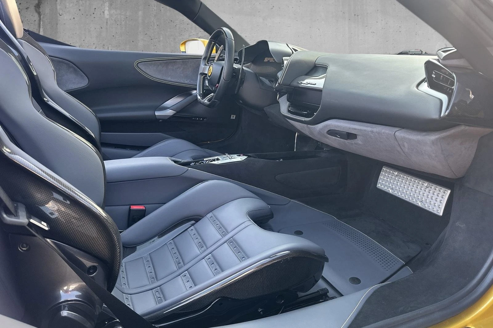 Ferrari SF 90 SPIDER/ CARBON/ CERAMIC/ JBL/ LIFT/ | Mobile.bg � ����������� 15