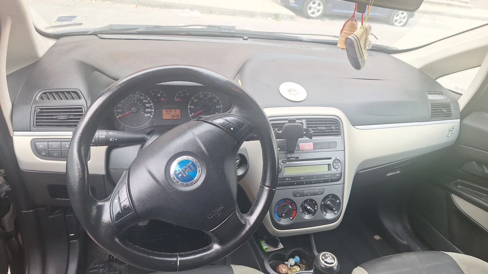 Fiat Punto 1.2, снимка 8 - Автомобили и джипове - 53946904