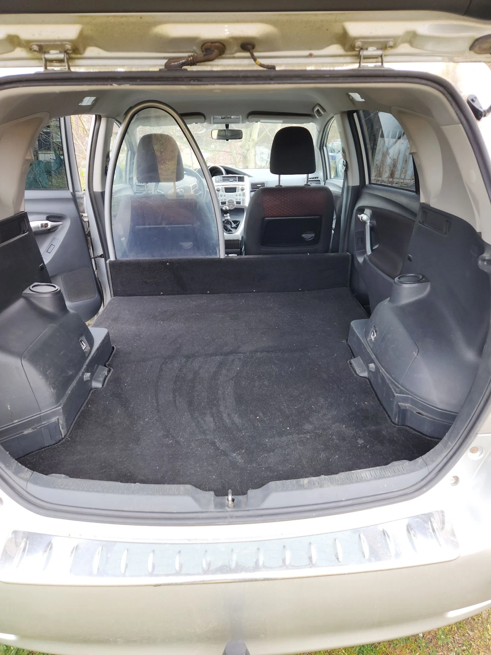 Toyota Corolla verso, снимка 7 - Автомобили и джипове - 54072796