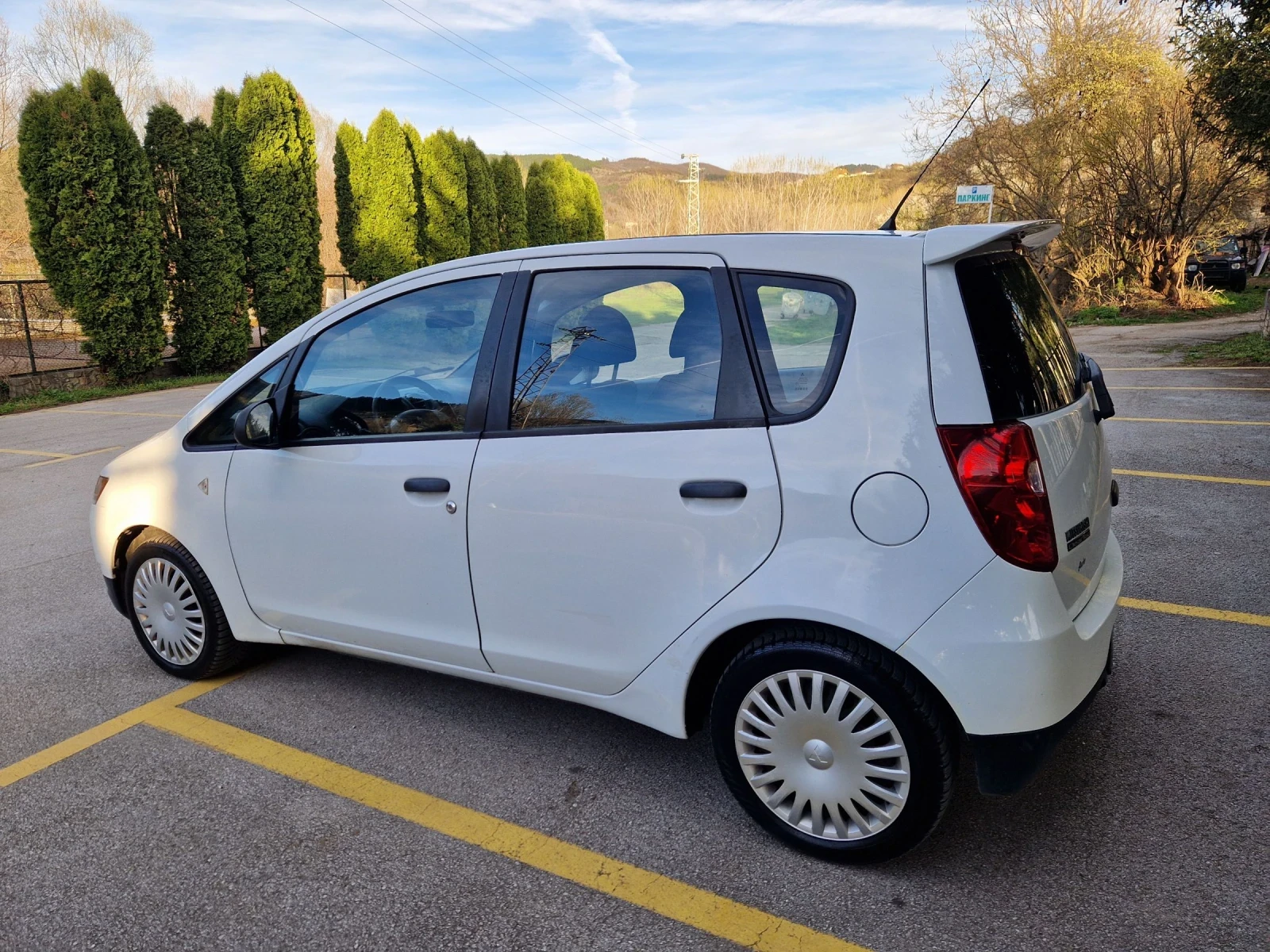 Mitsubishi Colt НОВ ВНОС...1.0i...FACE LIFT...КЛИМАТИК..., снимка 10 - Автомобили и джипове - 54115194