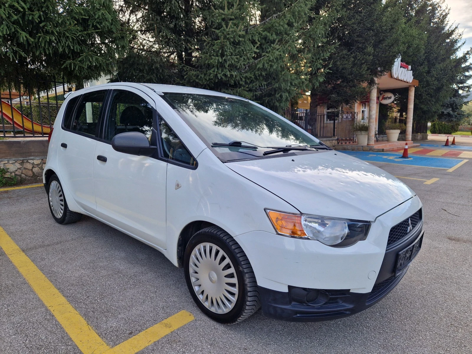 Mitsubishi Colt НОВ ВНОС...1.0i...FACE LIFT...КЛИМАТИК..., снимка 3 - Автомобили и джипове - 54115194