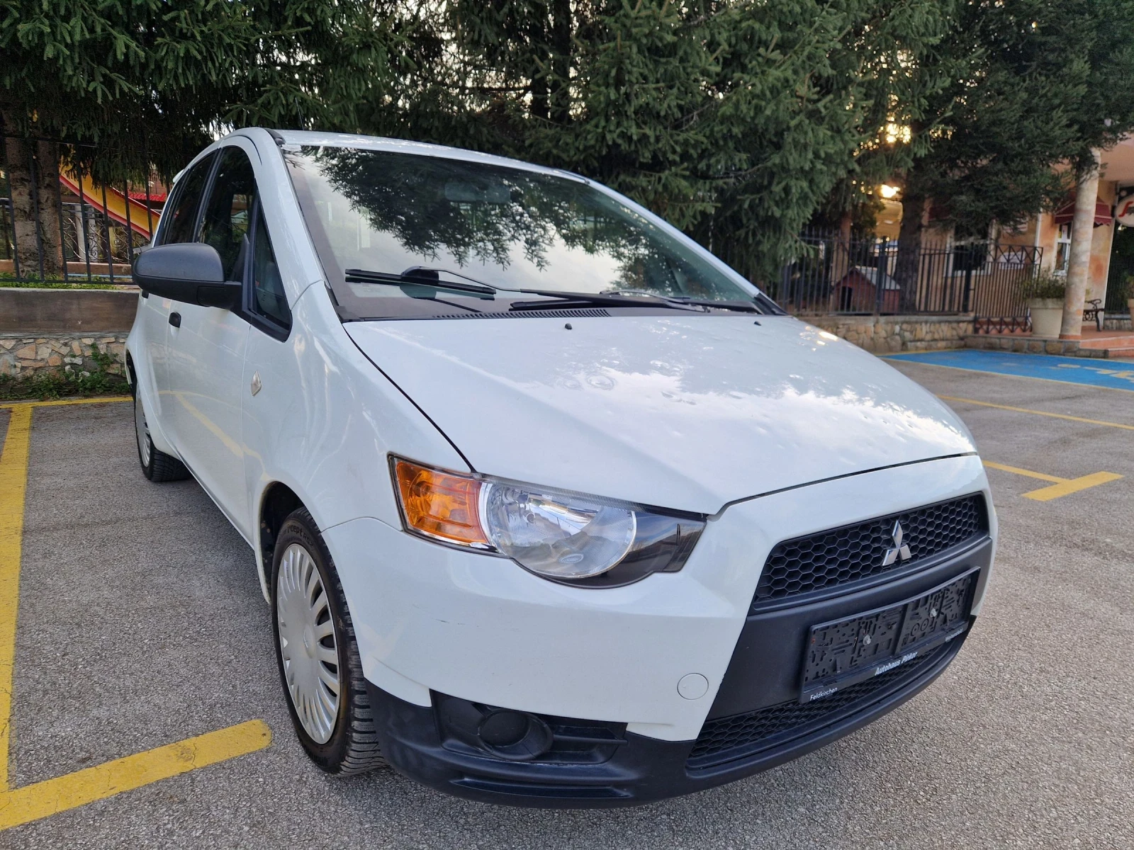 Mitsubishi Colt НОВ ВНОС...1.0i...FACE LIFT...КЛИМАТИК..., снимка 2 - Автомобили и джипове - 54115194