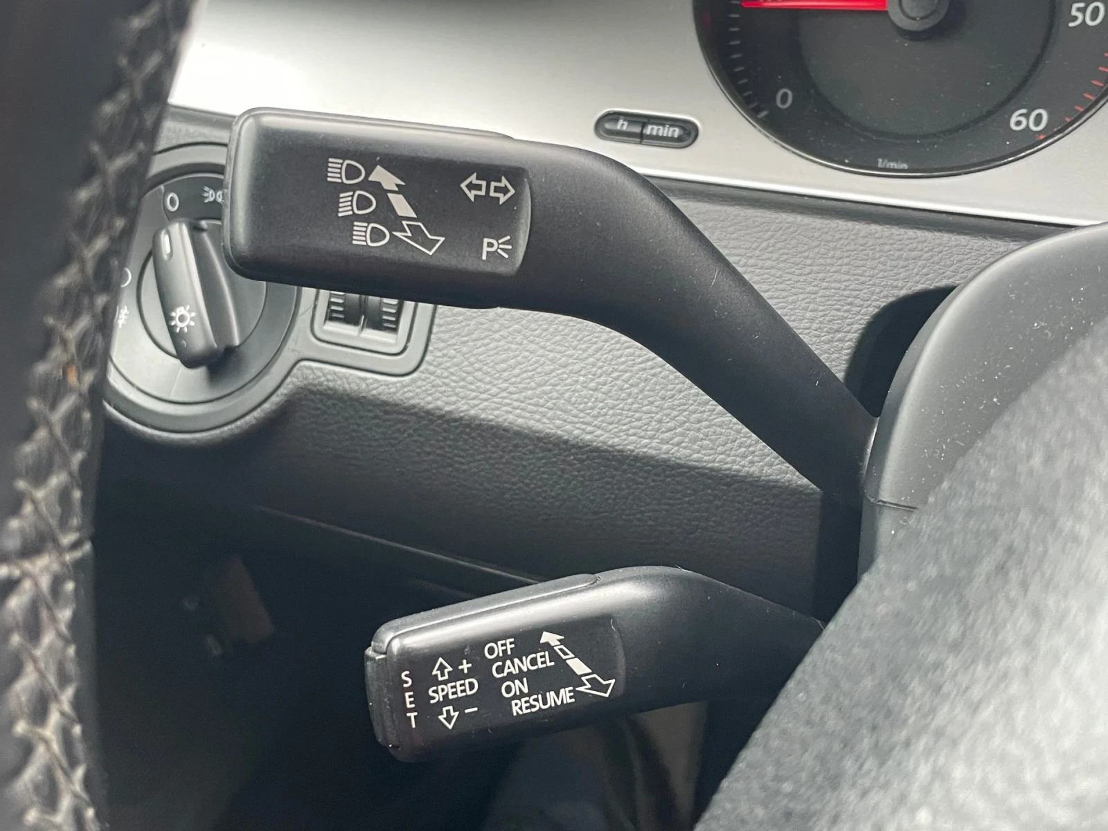 VW Passat 2.0 TDI 4 MOTION, снимка 9 - Автомобили и джипове - 54144775