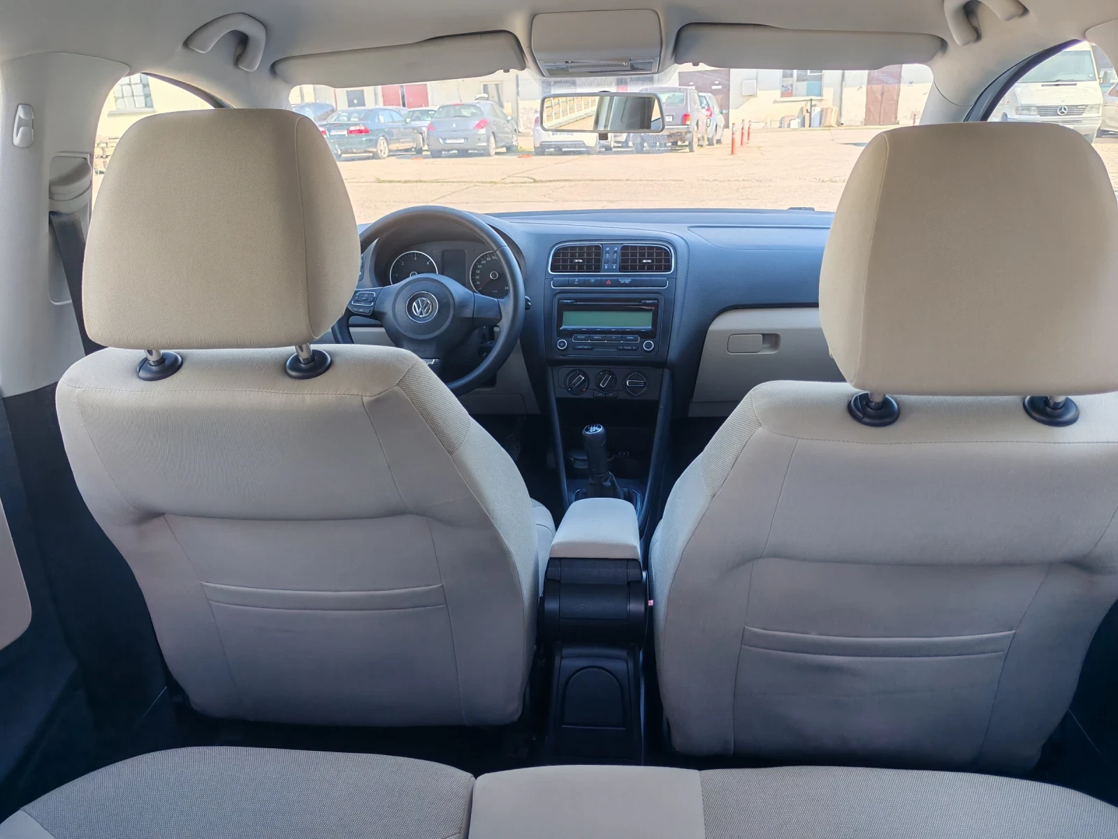 VW Polo СПЕШНО!!!, снимка 13 - Автомобили и джипове - 54442936