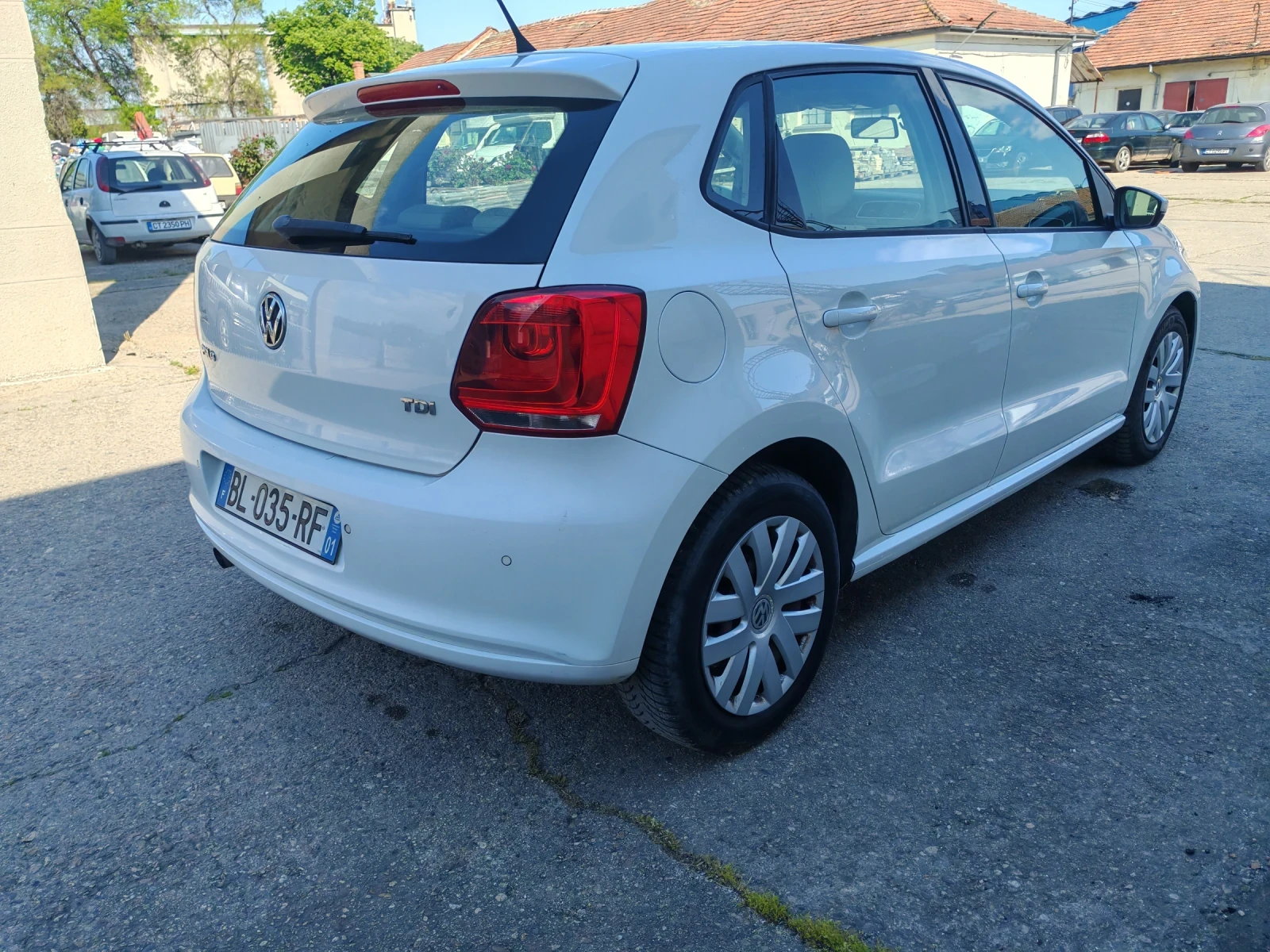 VW Polo СПЕШНО!!!, снимка 4 - Автомобили и джипове - 54442936