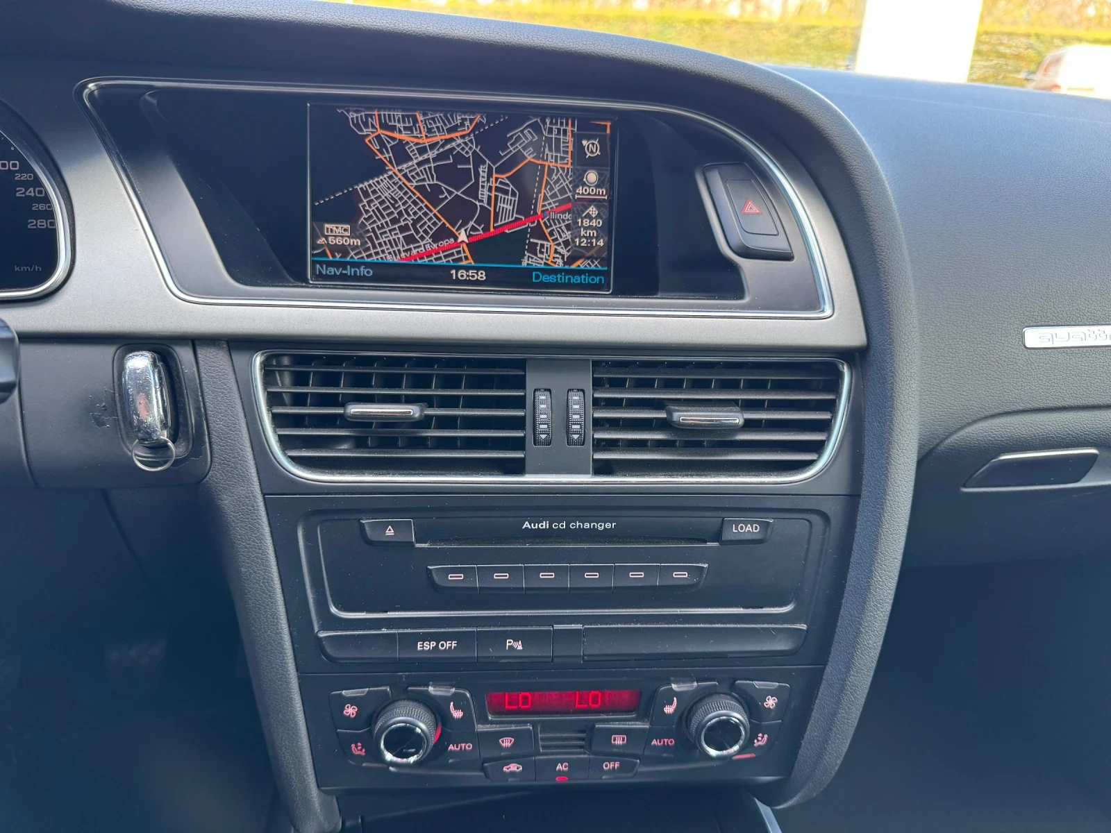 Audi A5 3.2 FSI 4x4 20-ЦОЛА S-LINE РЕАЛНИ КИЛОМЕТРИ РЪЧКА, снимка 7 - Автомобили и джипове - 54444688