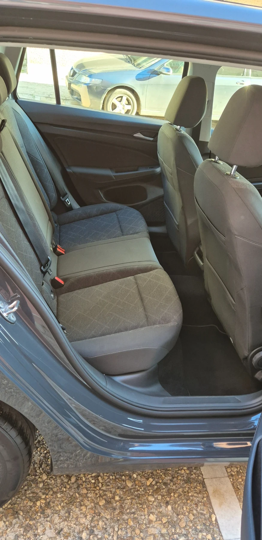 VW Golf 2.0TDI Life 8.5 , снимка 6 - Автомобили и джипове - 54530787