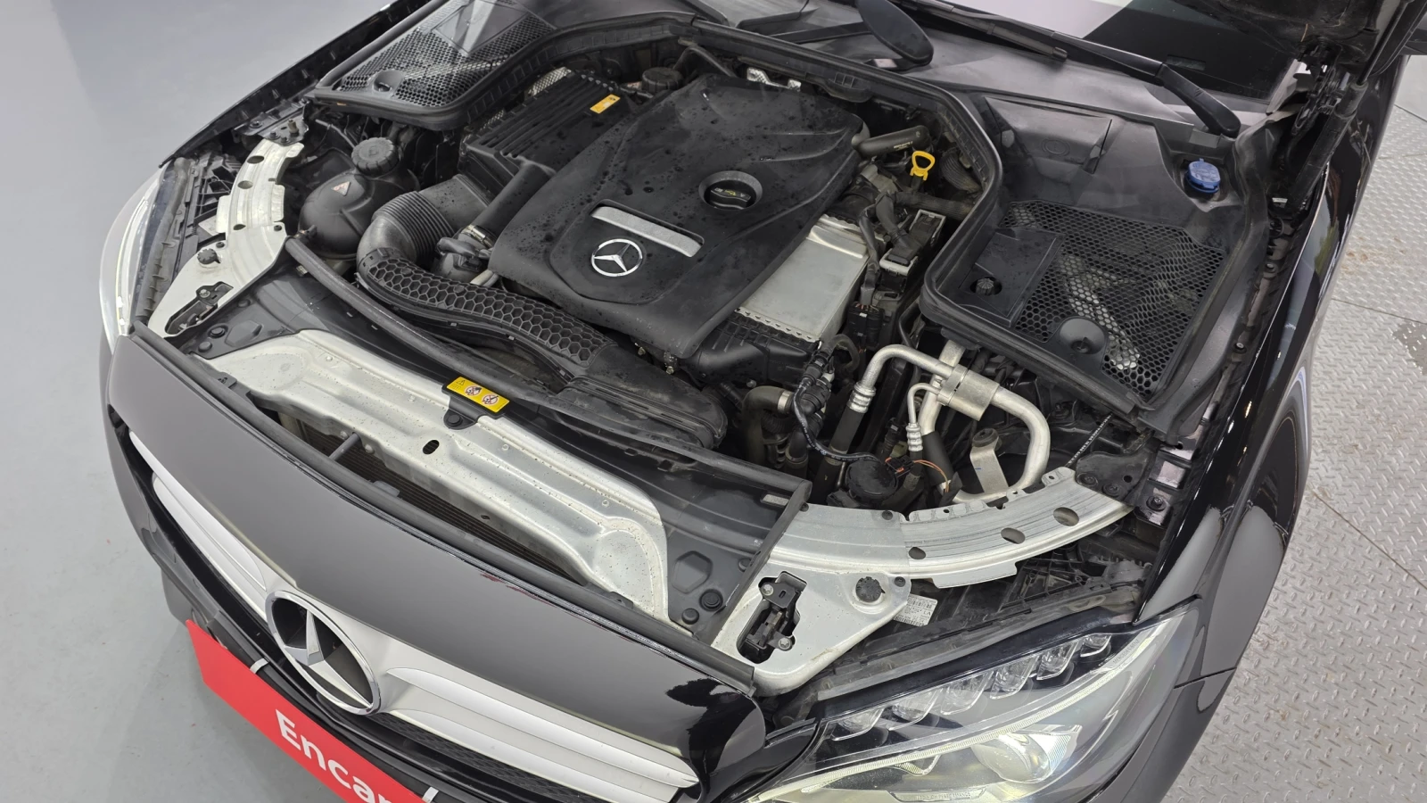 Mercedes-Benz C 200 2.0 Avantgarde, Подгрев, Navi, Задна камера, снимка 6 - Автомобили и джипове - 54619909