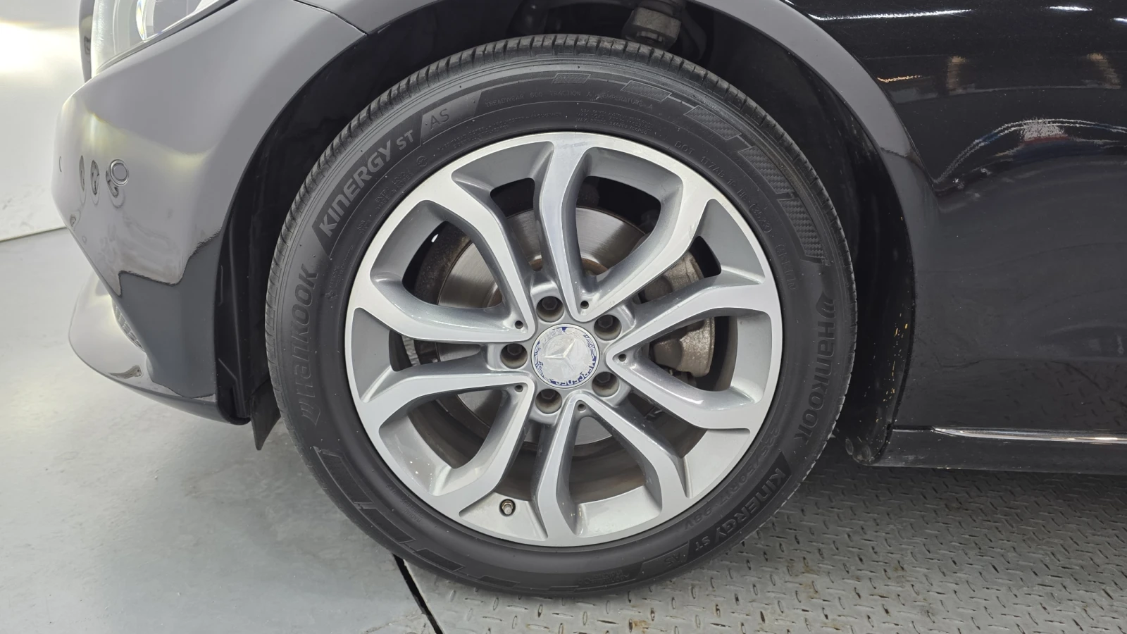 Mercedes-Benz C 200 2.0 Avantgarde, Подгрев, Navi, Задна камера, снимка 5 - Автомобили и джипове - 54619909