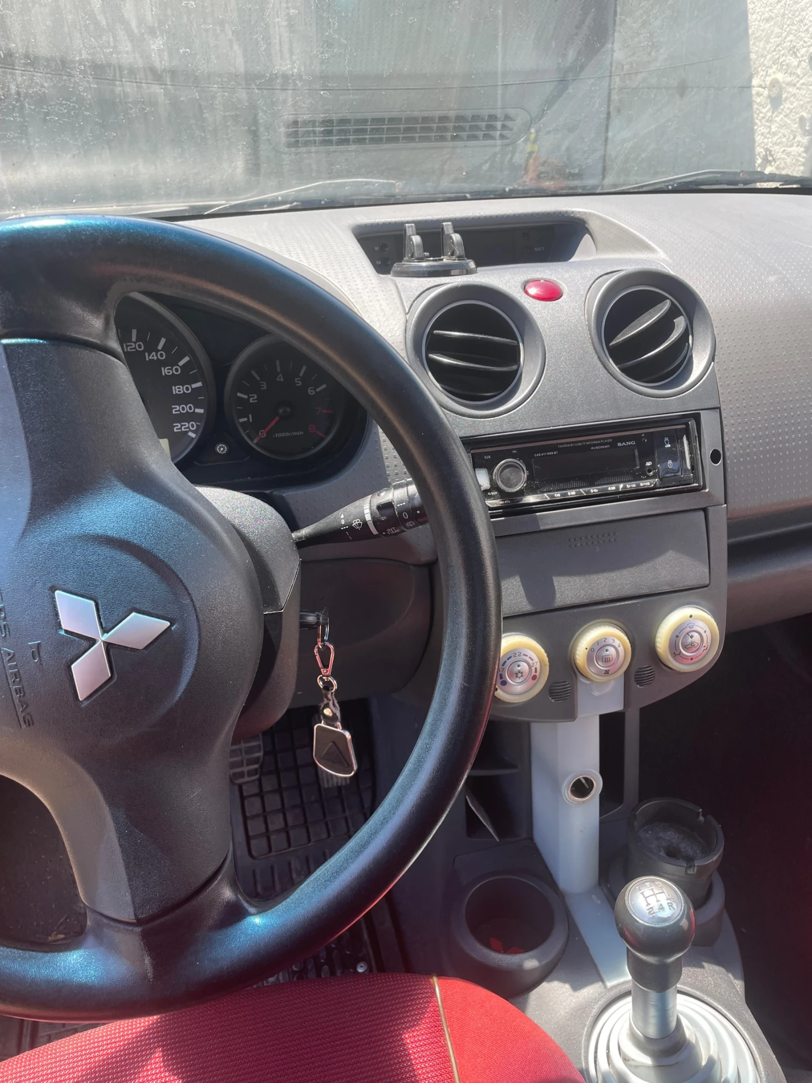 Mitsubishi Colt, снимка 6 - Автомобили и джипове - 54803786
