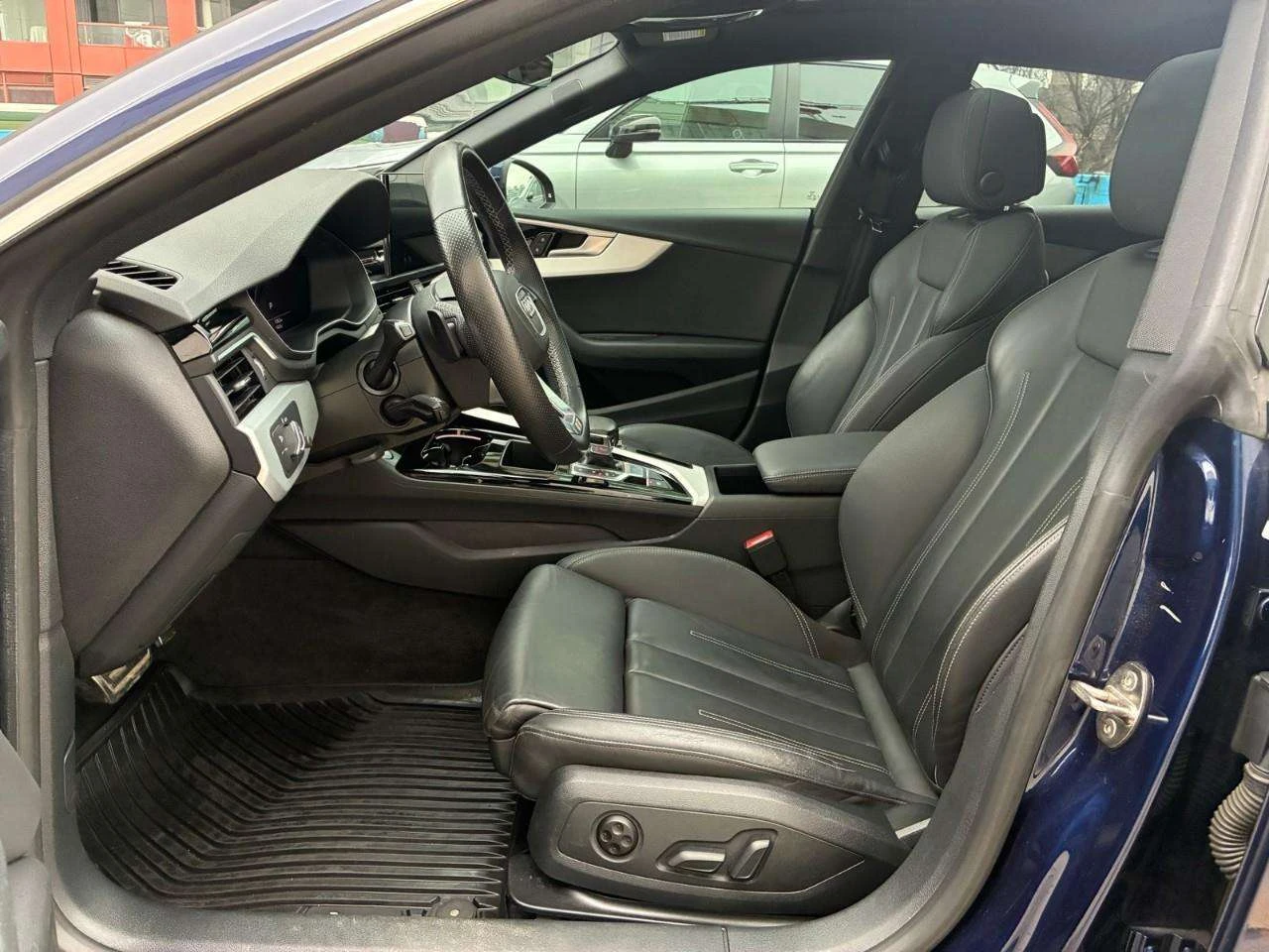 Audi A5 Sportback / ПАНОРАМА / ЦЕНА ДО БГ, снимка 12 - Автомобили и джипове - 54886873