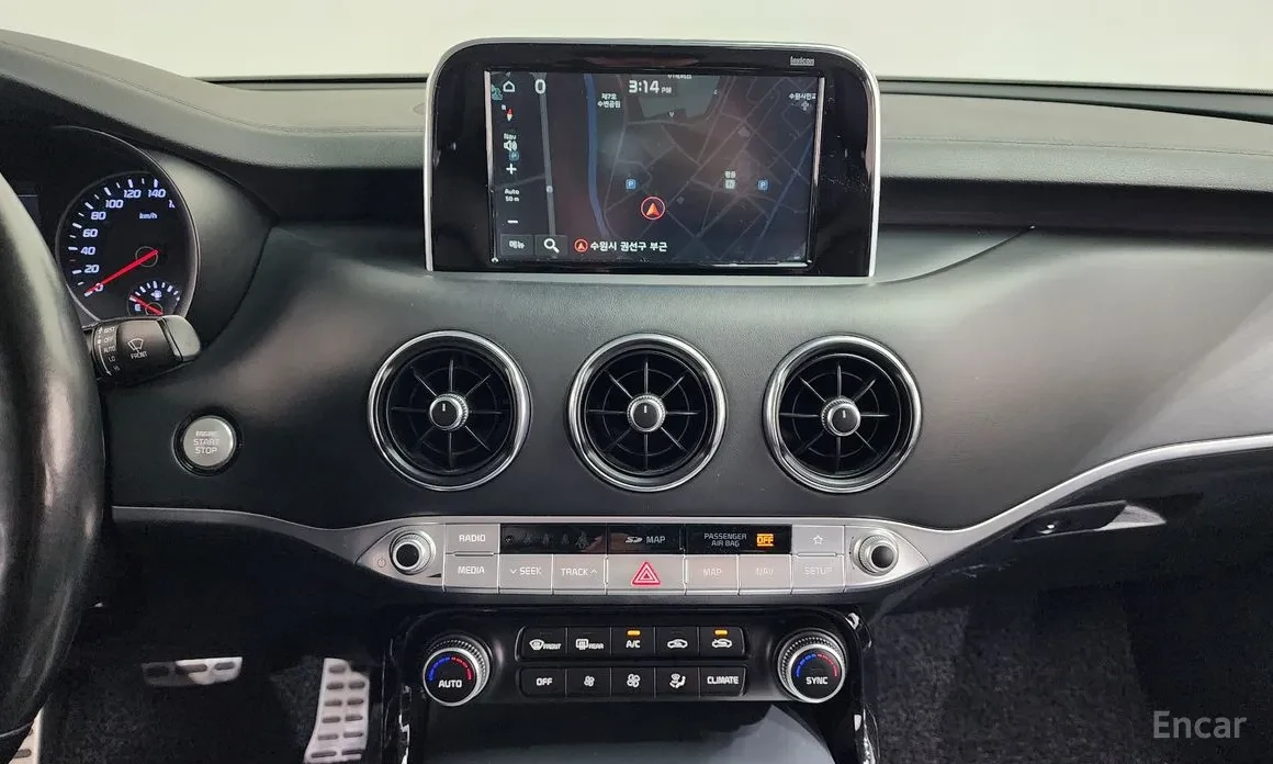 Kia Stinger !УНИКАТ! ПЪЛНО ОБОРУДBАНЕ, снимка 11 - Автомобили и джипове - 55037208