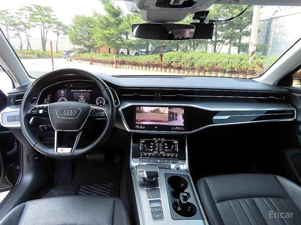 Audi A6 45 TFSI* S-Line* 360 CAM* DISTRONIC* ОБДУХВАНЕ* , снимка 7 - Автомобили и джипове - 54998200