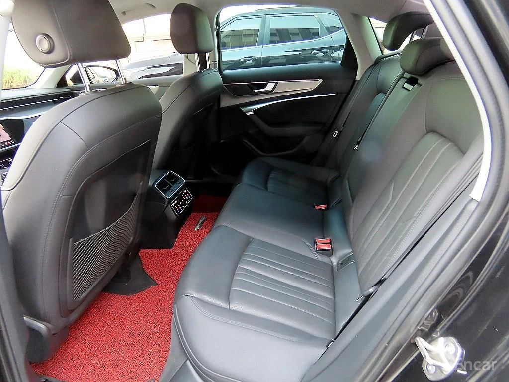 Audi A6 45 TFSI* S-Line* 360 CAM* DISTRONIC* ОБДУХВАНЕ* , снимка 13 - Автомобили и джипове - 54998200