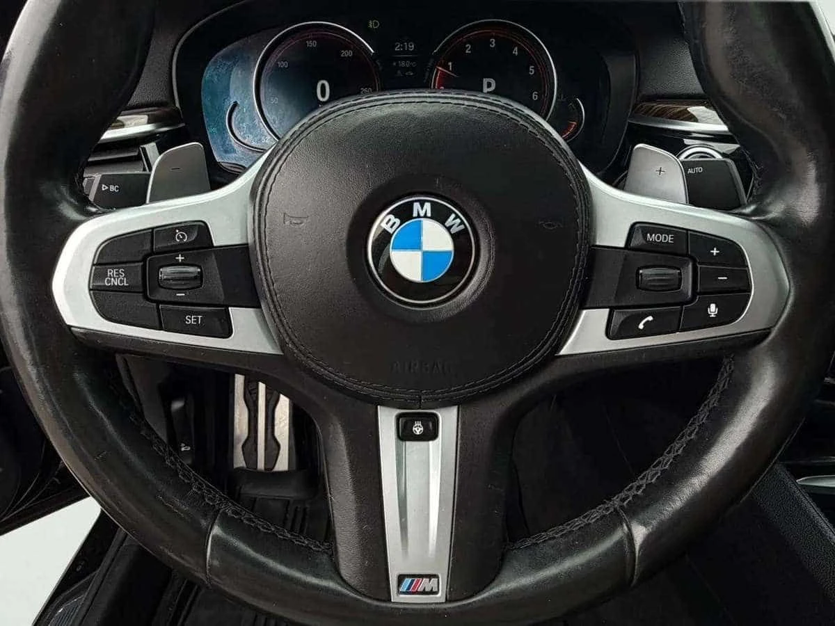 BMW 540 * M-Sport * Фиксирана цена до България * CARFAX * , снимка 9 - Автомобили и джипове - 55206602