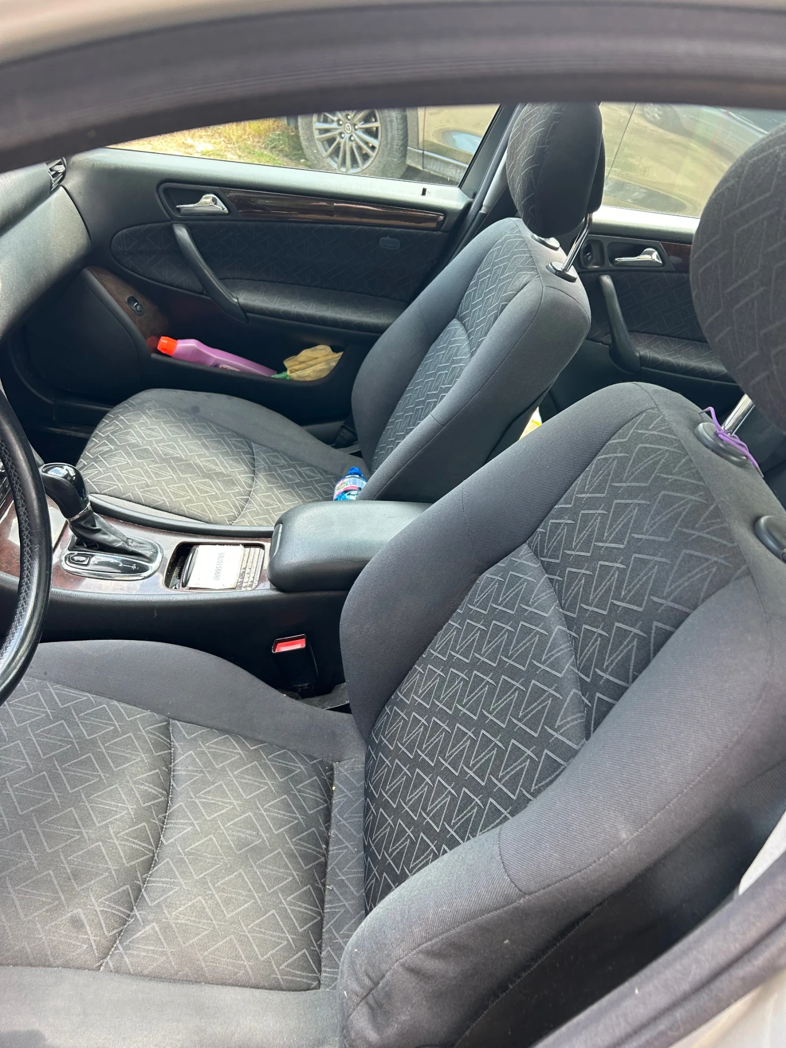 Mercedes-Benz C 220 W203, снимка 4 - Автомобили и джипове - 55207492