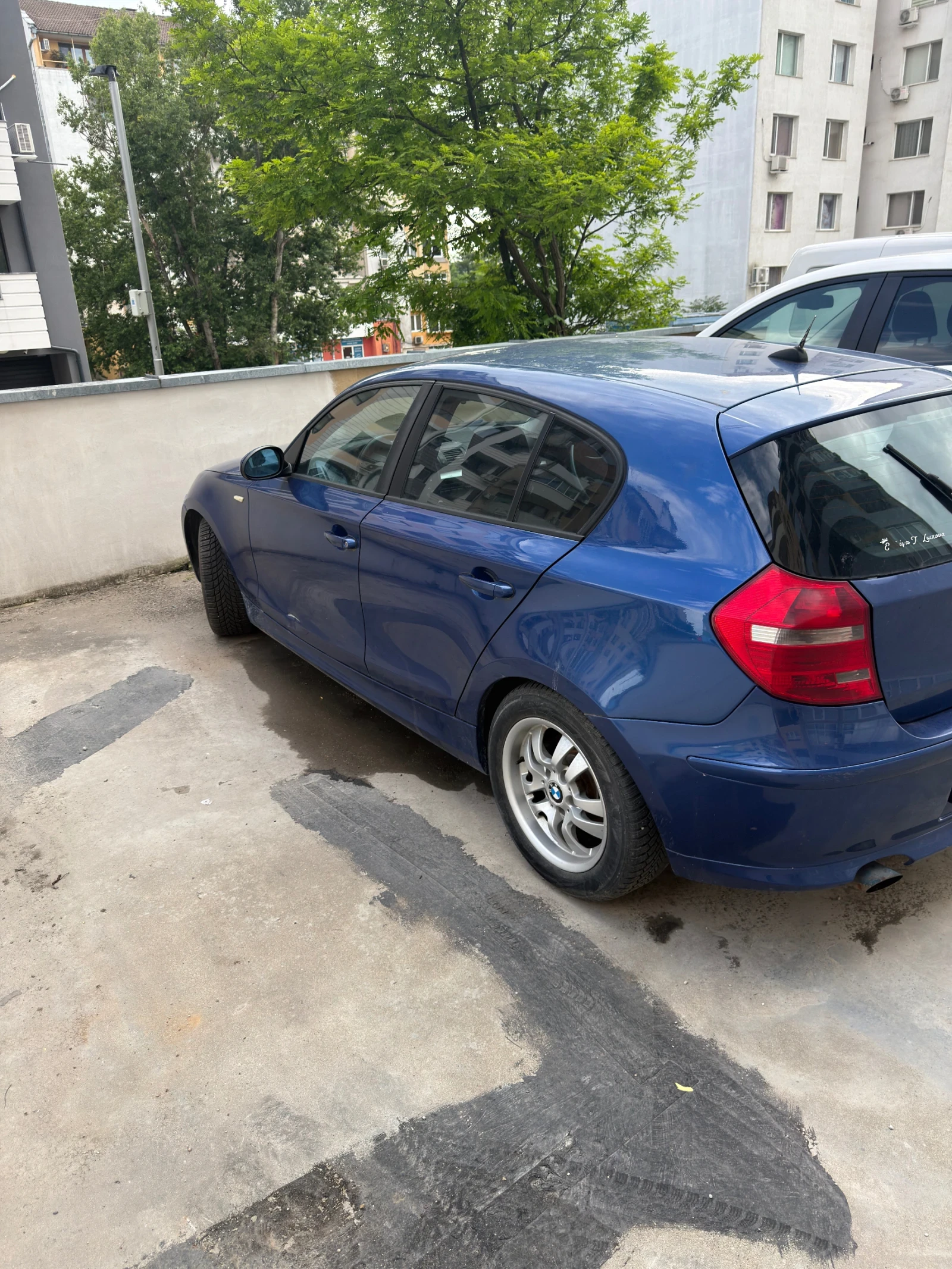 BMW 118 2.0, снимка 5 - Автомобили и джипове - 55411838