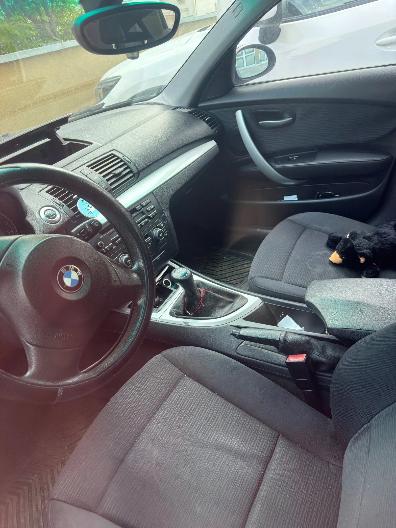 BMW 118 2.0, снимка 4 - Автомобили и джипове - 55411838