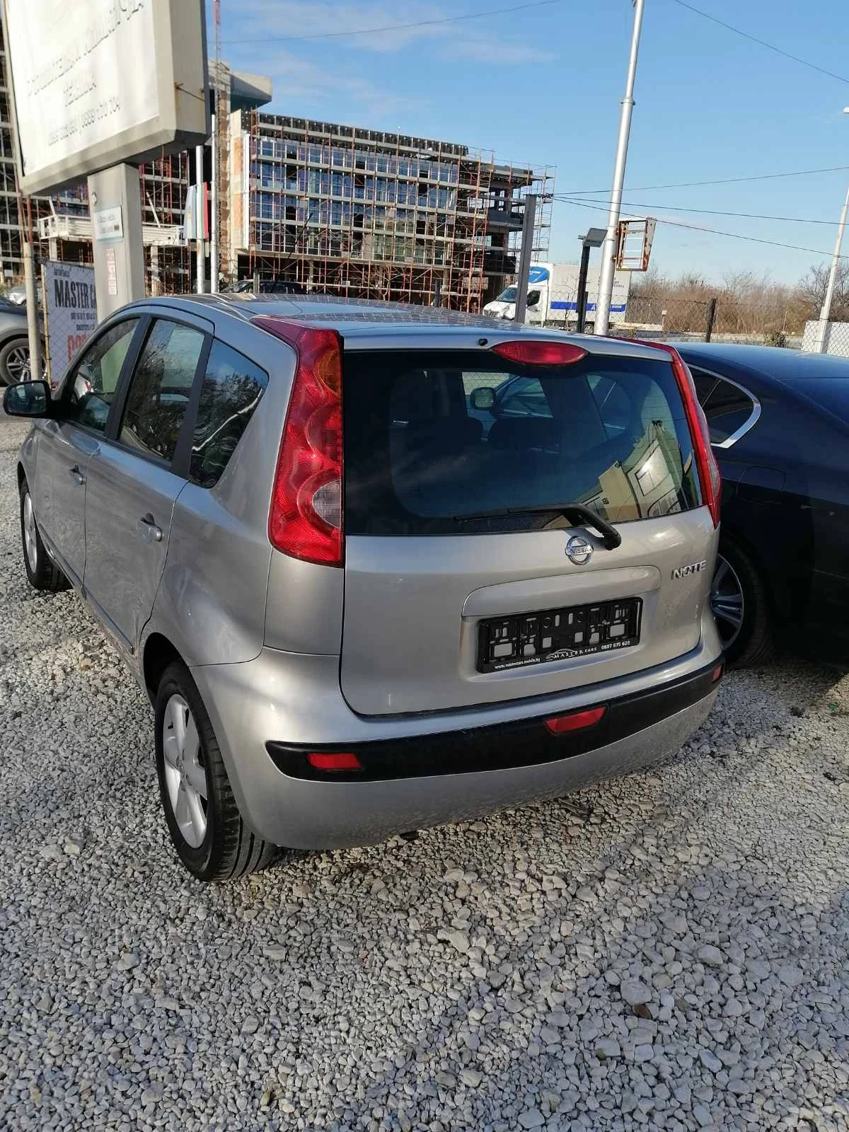 Nissan Note, снимка 10 - Автомобили и джипове - 55426166