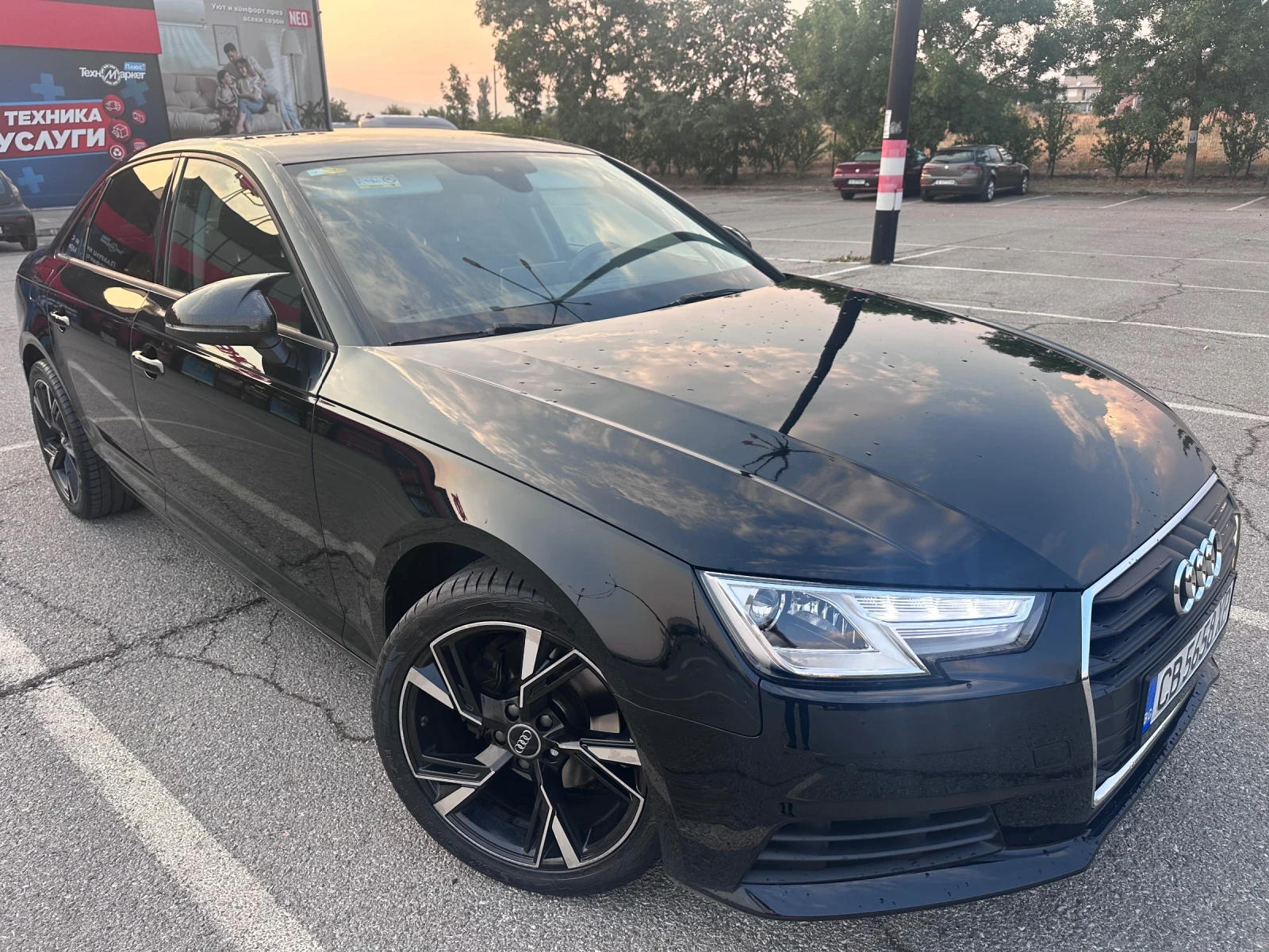Audi A4 2.0 TDI * DIGITAL* LED* NAVI* , снимка 4 - Автомобили и джипове - 55729019