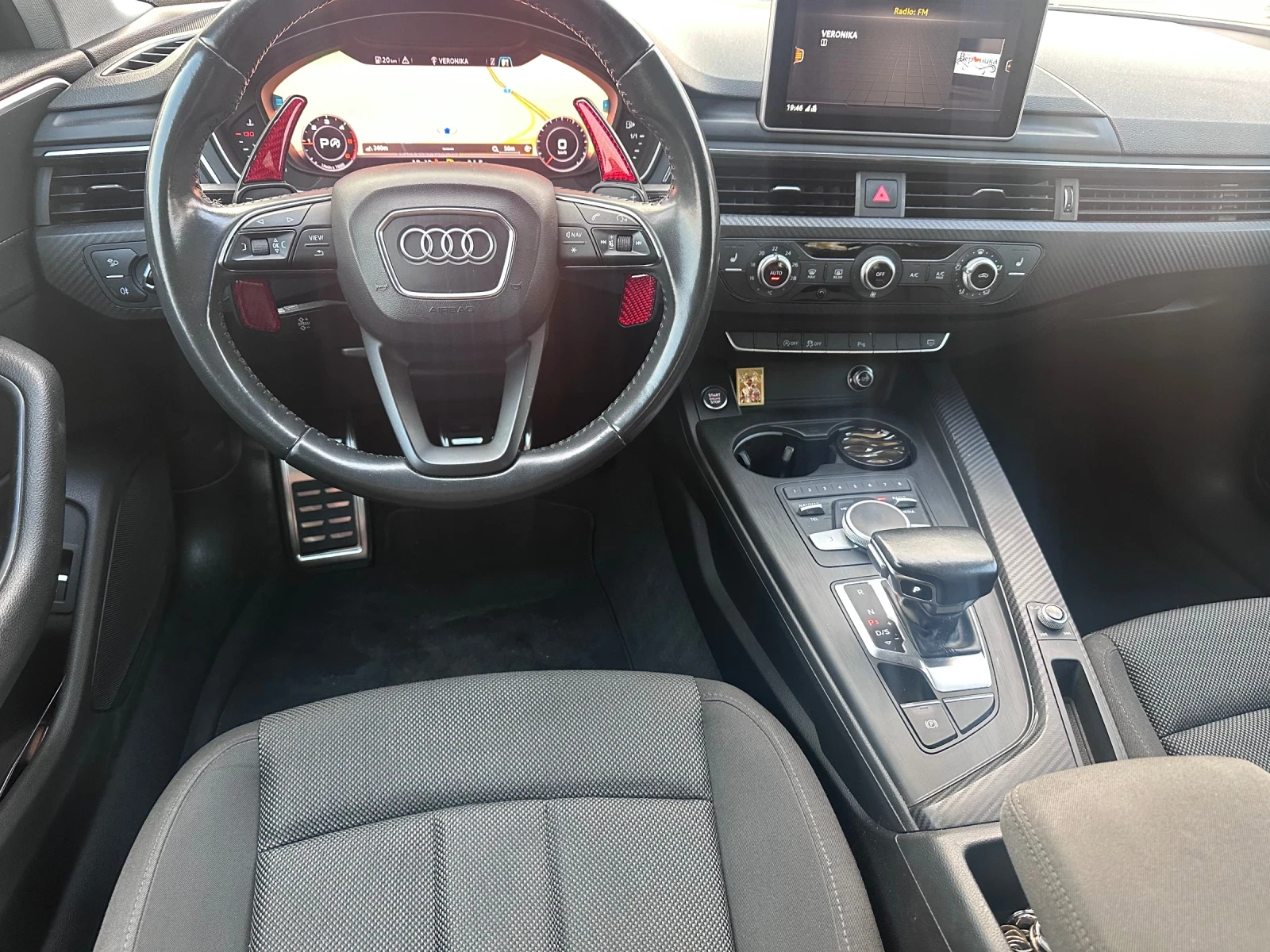 Audi A4 2.0 TDI * DIGITAL* LED* NAVI* , снимка 15 - Автомобили и джипове - 55729019