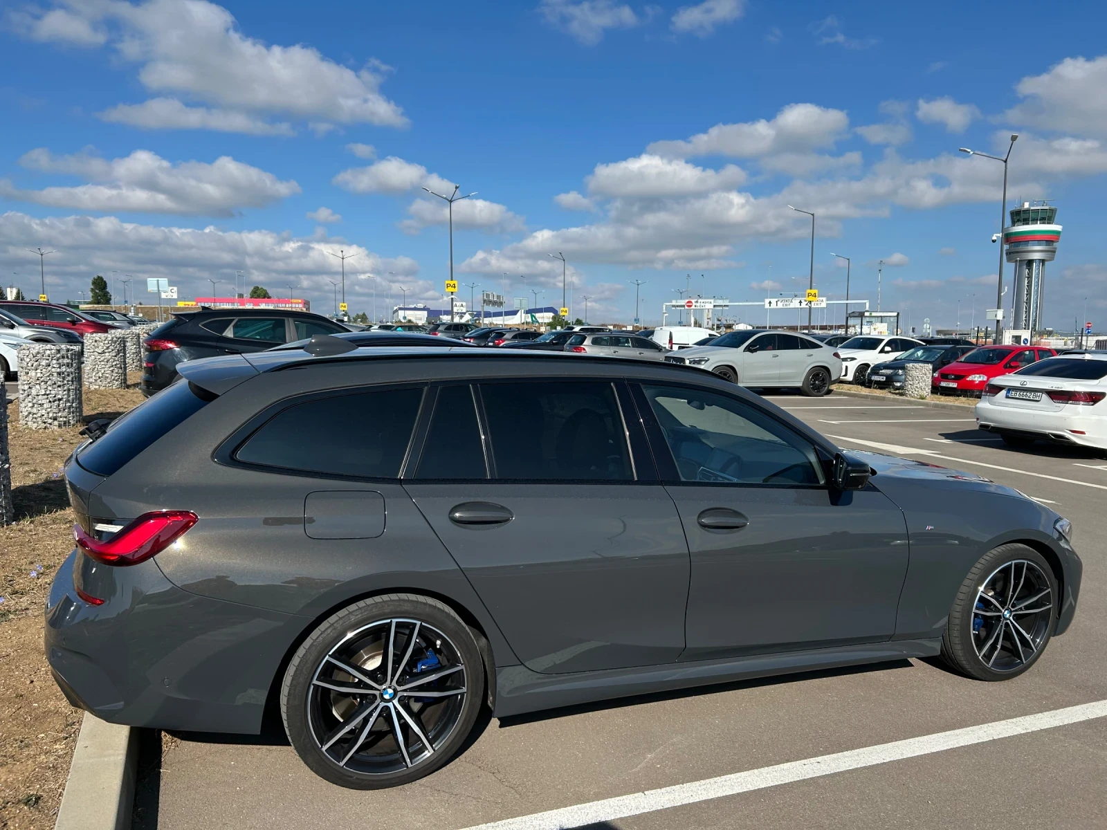 BMW 320 G21 Xdrive M-pack, снимка 4 - Автомобили и джипове - 56049808