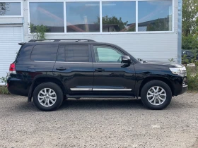 Toyota Land cruiser 5.7 КАТО НОВА, снимка 6