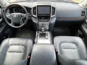 Toyota Land cruiser 5.7 КАТО НОВА, снимка 13