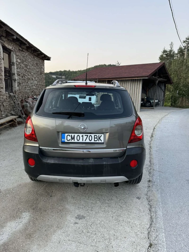 Opel Antara, снимка 6 - Автомобили и джипове - 47208551