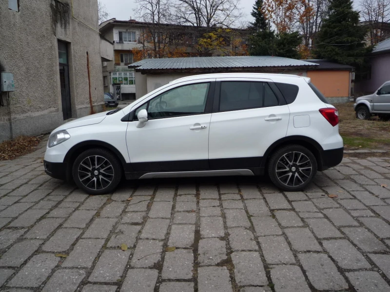 Suzuki SX4 S-Cross 1.6i АГУ, снимка 2 - Автомобили и джипове - 48245080