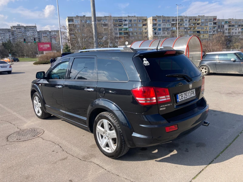 Dodge Journey, снимка 6 - Автомобили и джипове - 49028573