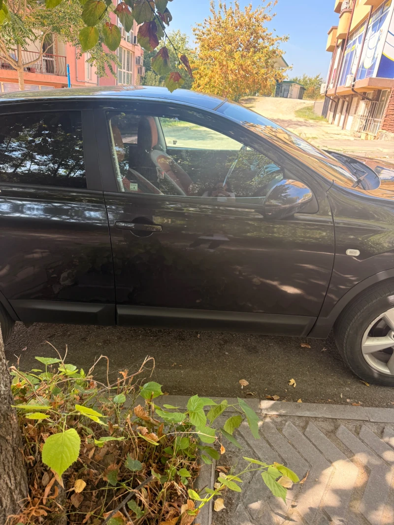 Nissan Qashqai, снимка 3 - Автомобили и джипове - 52488533