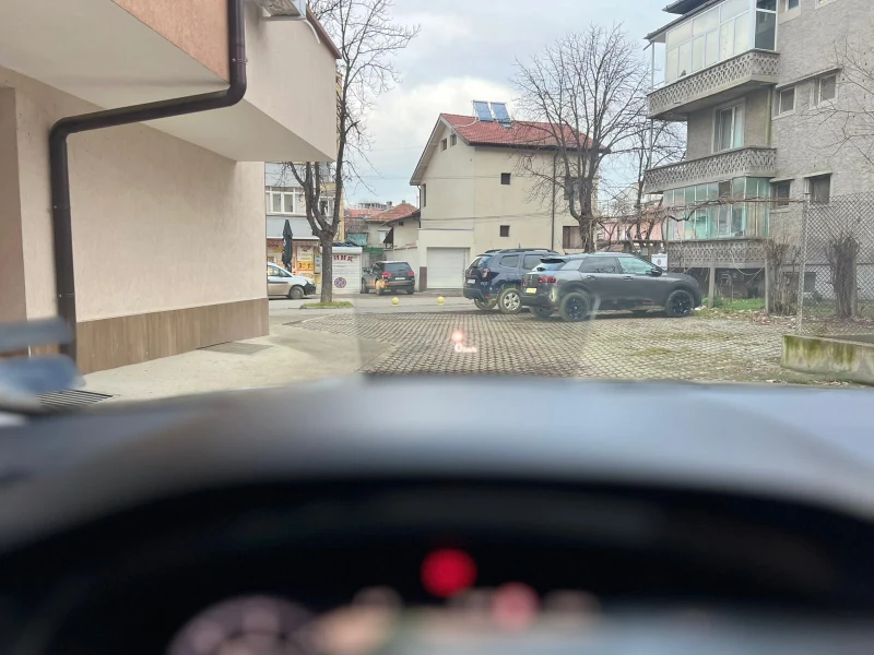 VW Tiguan TDI Higlhine 4 Motion BMT, снимка 16 - Автомобили и джипове - 53259536