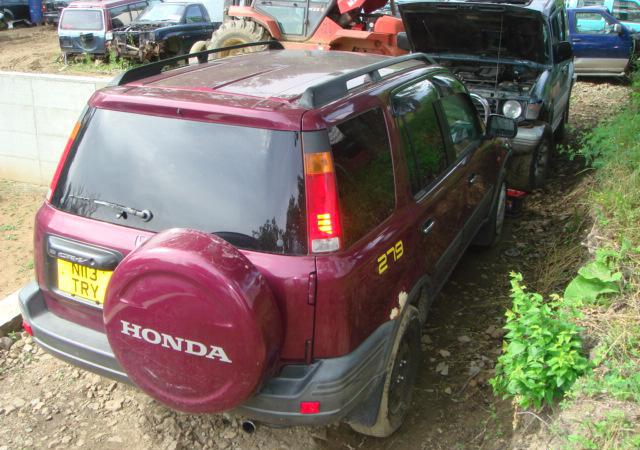 Honda Cr-v 2.0 AUTO, снимка 3 - Автомобили и джипове - 28918150
