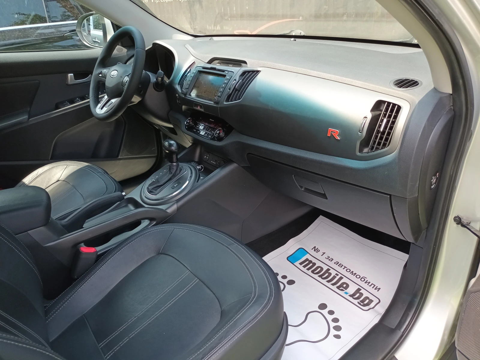 Kia Sportage R-Line/2.0CRDi/4x4 - изображение 9