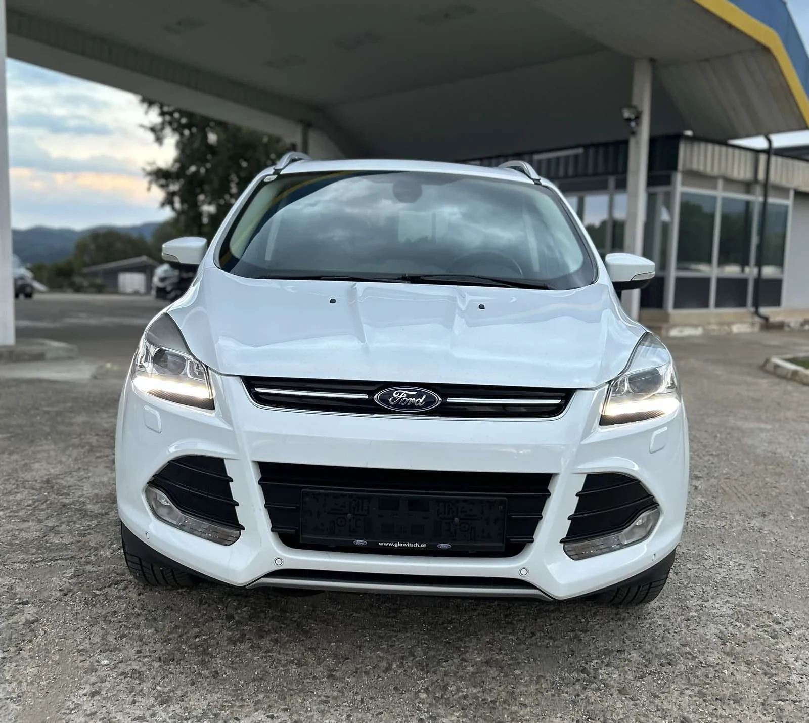 Ford Kuga 2.0tdci, 4x4, TITANIUM - изображение 3